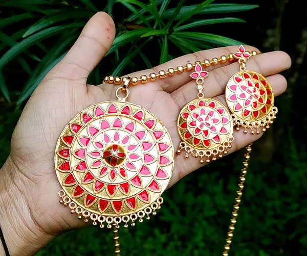 Assamese_Traditional_Gold_Plated_Red_Japi_Pendant_Chain_Jewellery_Set_For_Women_&_Girls